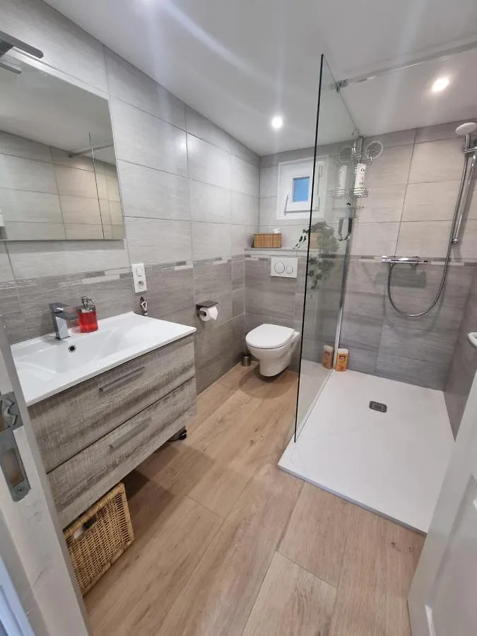 La petite Luciole entre mer et montagne. Cagnes-sur-Mer Appartement